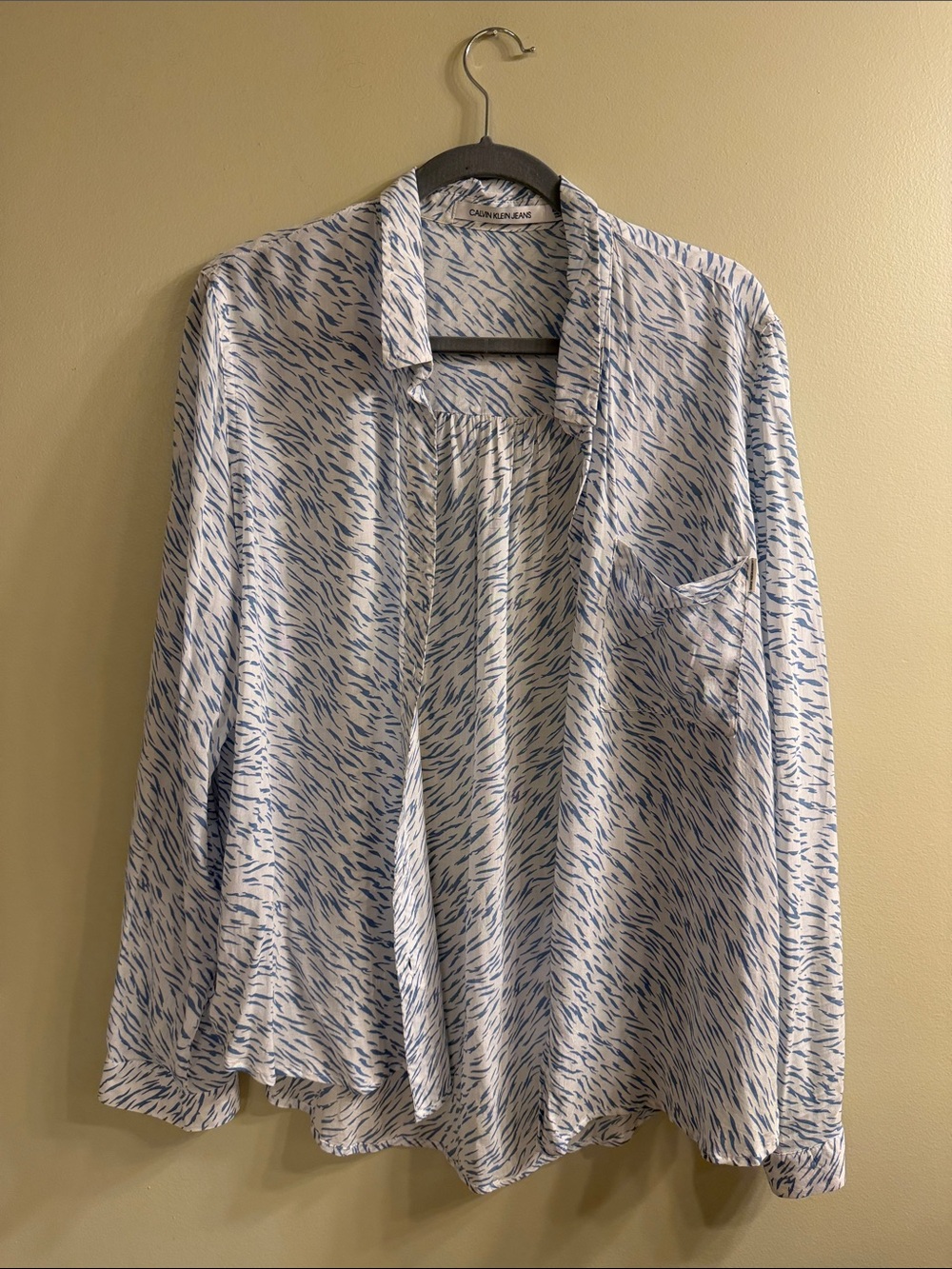 Calvin Klein White Button-Down Shirt with Blue Animal -Print